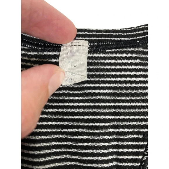 Lululemon run sweat repeat tank striped black and white size 10 - Picture 7 of 7
